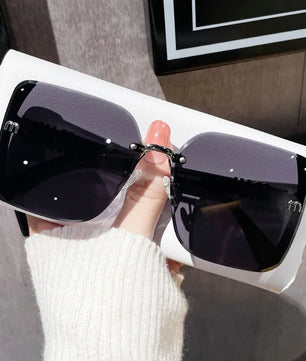 Half Frame Luxury Sunglasses with Premium Texture
