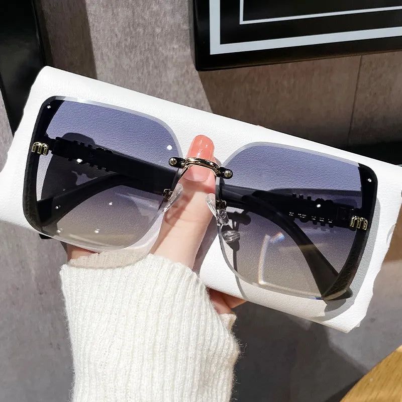 Half Frame Luxury Sunglasses with Premium Texture