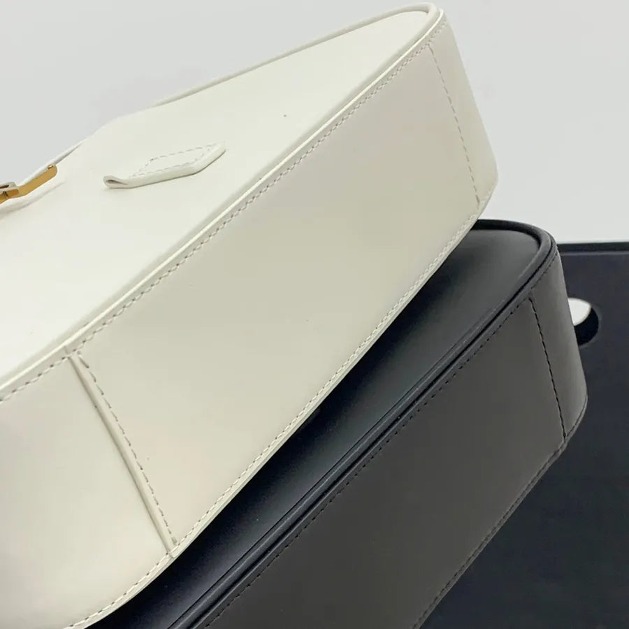 Designer Leather Shoulder Bag with Metal Chain