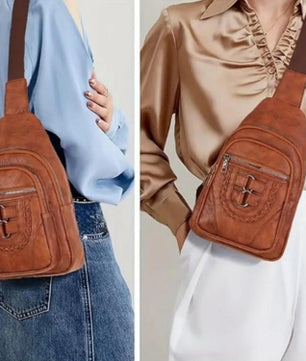 Men's And Women's Retro Leather Crossbody Bag Chest Bag
