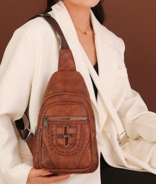Men's And Women's Retro Leather Crossbody Bag Chest Bag