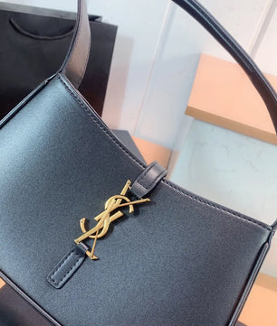 Designer bag Shoulder bag HOBO bag Hig Quality Handbag Designer Luxury Shoulder bag Classic Women Designer  Handbag Black Leather Chain bag An Alligator Handbag